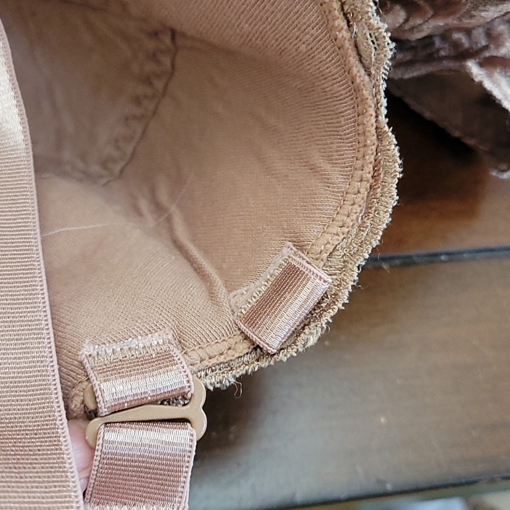 ๐ BODY FORM BRA - Picture 4 of 9